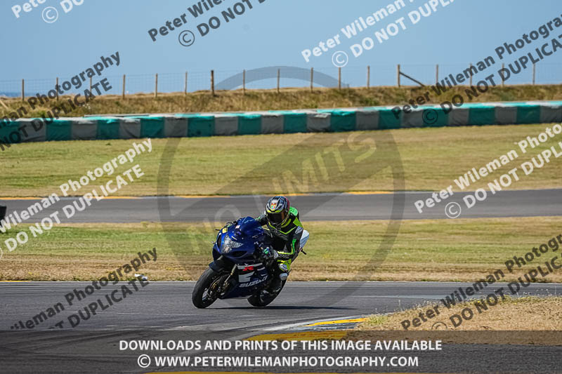 anglesey no limits trackday;anglesey photographs;anglesey trackday photographs;enduro digital images;event digital images;eventdigitalimages;no limits trackdays;peter wileman photography;racing digital images;trac mon;trackday digital images;trackday photos;ty croes